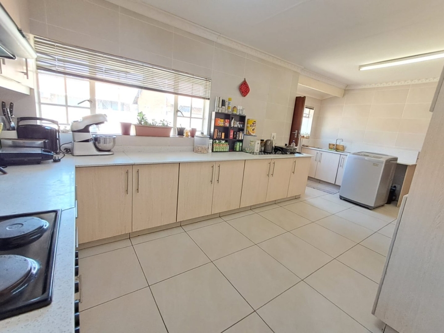 4 Bedroom Property for Sale in Vaalpark Free State